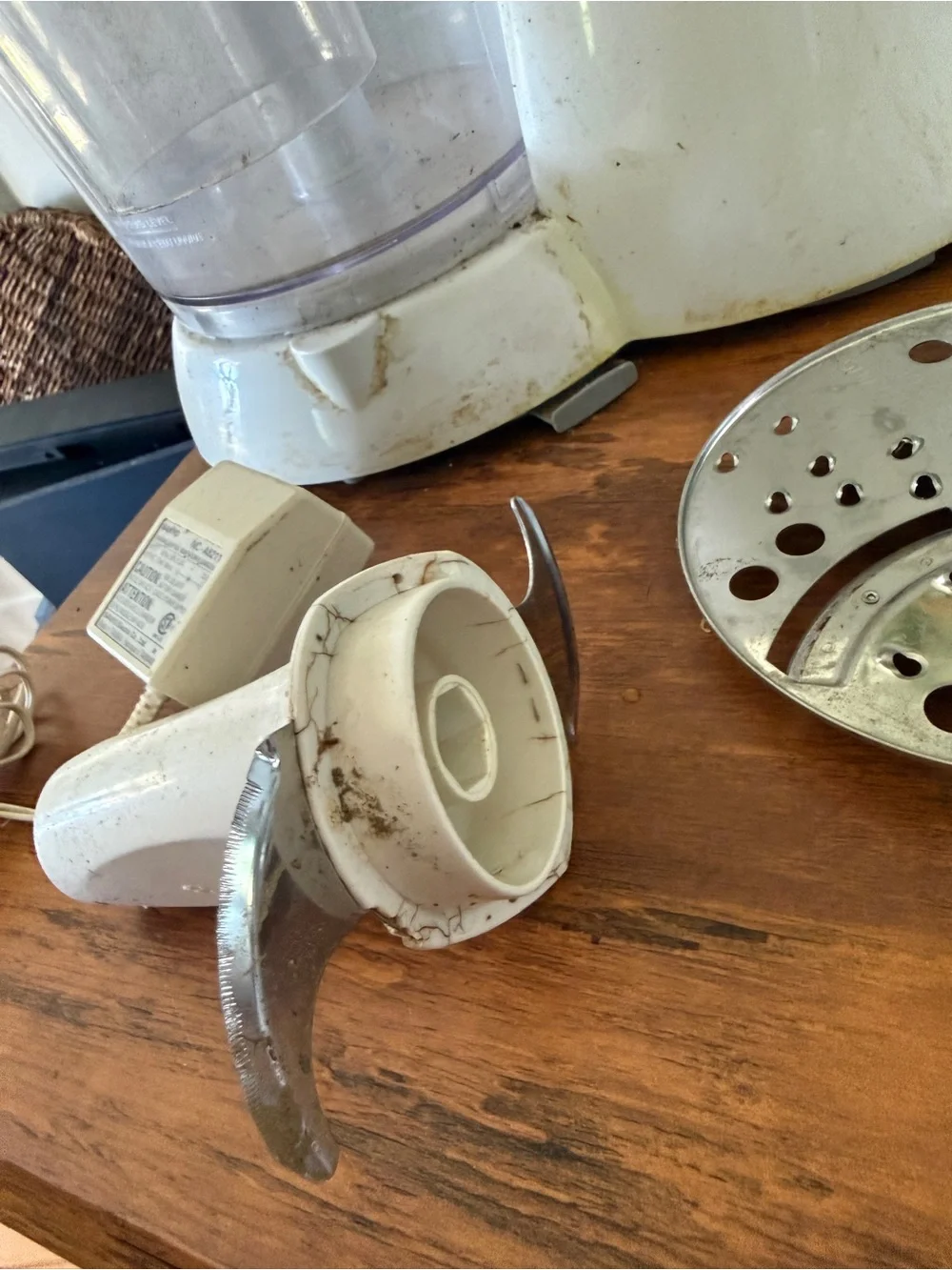 White Food Processor GE 4 speed